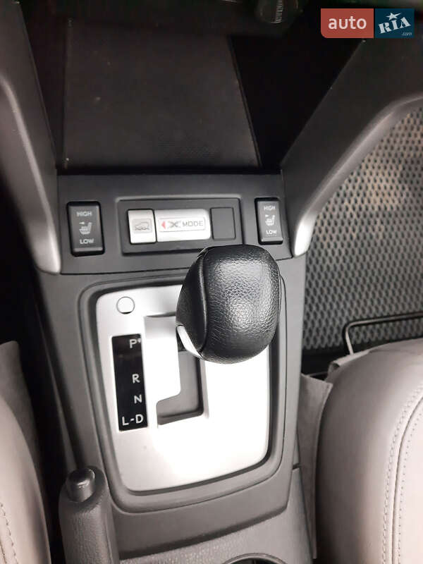 Внедорожник / Кроссовер Subaru Forester 2014 в Каменец-Подольском