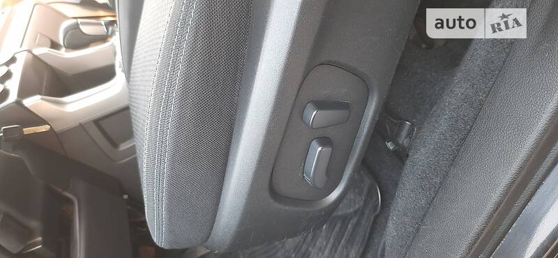 Позашляховик / Кросовер Subaru Forester 2013 в Вараші