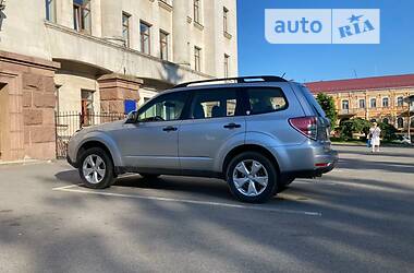 Позашляховик / Кросовер Subaru Forester 2012 в Чернігові