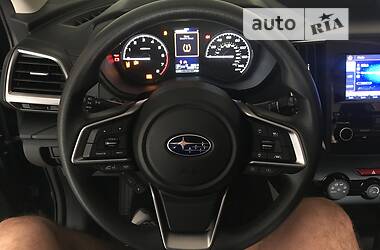 Позашляховик / Кросовер Subaru Forester 2018 в Дніпрі