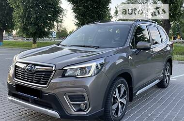 Внедорожник / Кроссовер Subaru Forester 2019 в Виннице