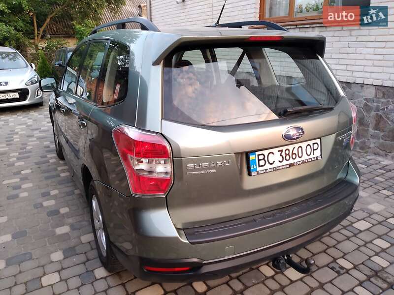 Внедорожник / Кроссовер Subaru Forester 2013 в Ходорове