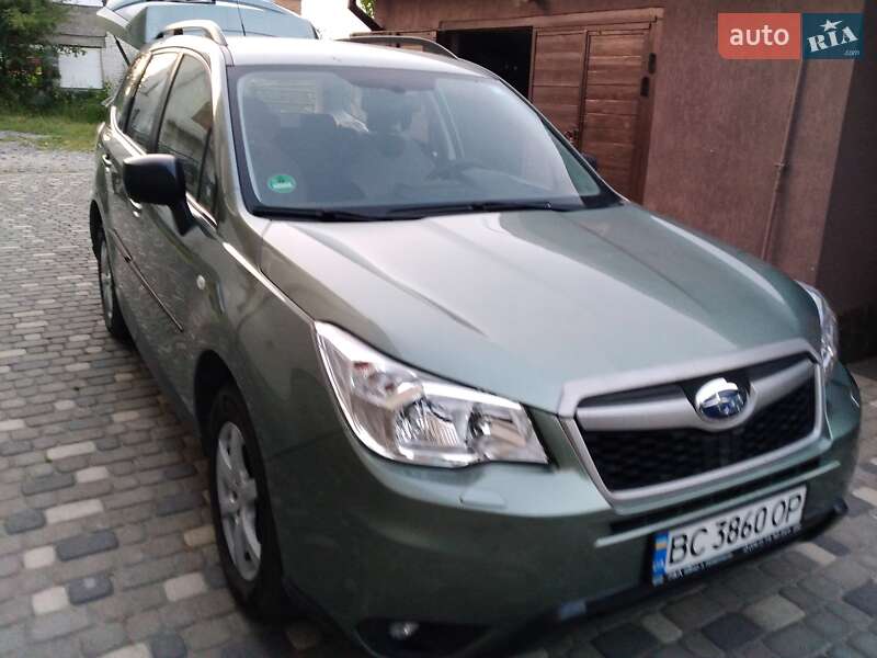 Внедорожник / Кроссовер Subaru Forester 2013 в Ходорове