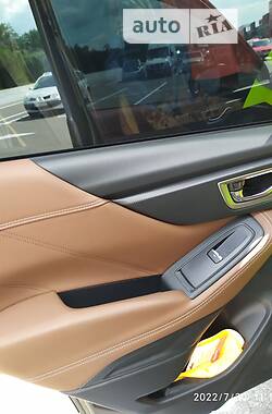 Позашляховик / Кросовер Subaru Forester 2020 в Глобиному