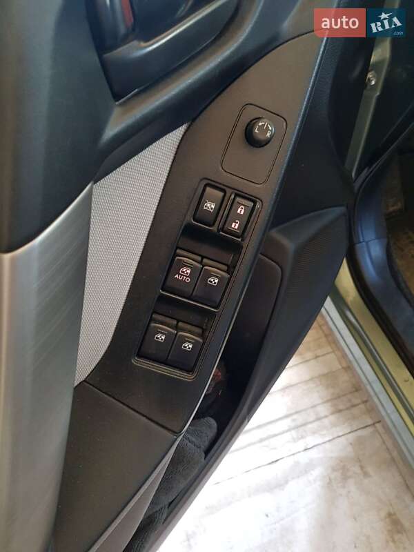 Внедорожник / Кроссовер Subaru Forester 2016 в Львове