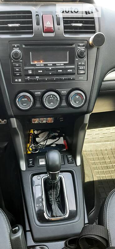 Внедорожник / Кроссовер Subaru Forester 2014 в Львове