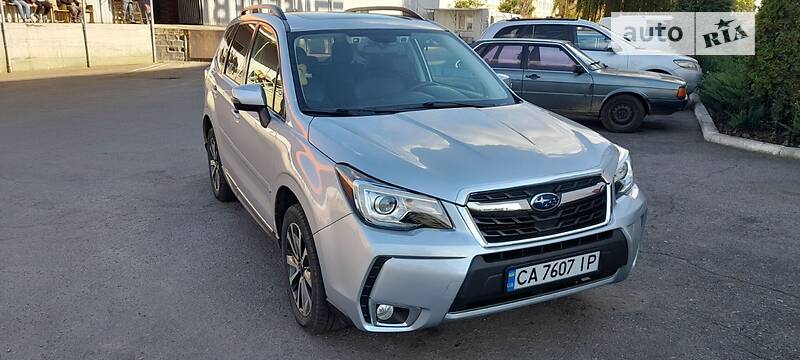 Внедорожник / Кроссовер Subaru Forester 2016 в Черкассах