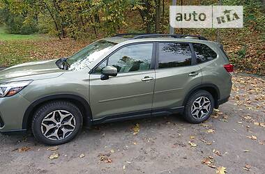 Внедорожник / Кроссовер Subaru Forester 2018 в Львове