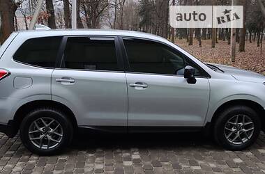 Внедорожник / Кроссовер Subaru Forester 2018 в Залещиках