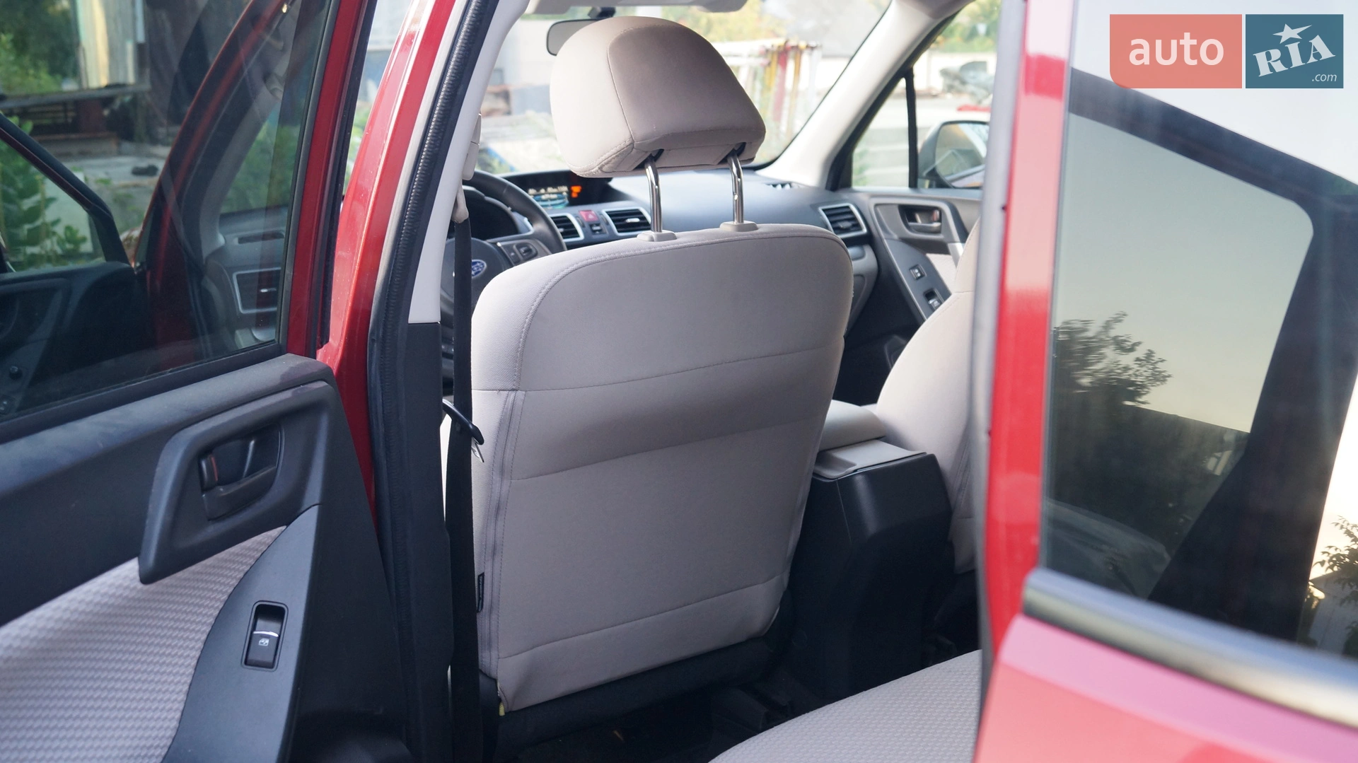 2018 Subaru Forester - мініатюра 13