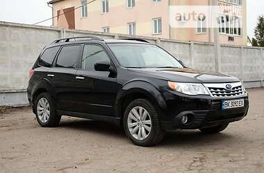 Позашляховик / Кросовер Subaru Forester 2012 в Рівному