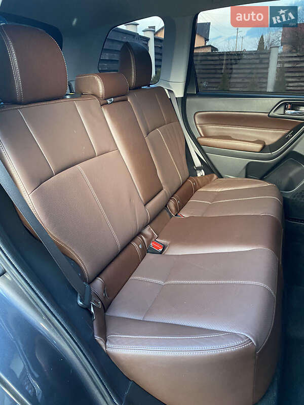 Внедорожник / Кроссовер Subaru Forester 2017 в Тернополе