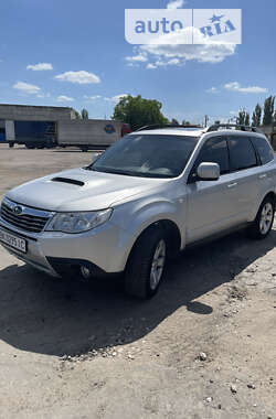 Внедорожник / Кроссовер Subaru Forester 2010 в Николаеве