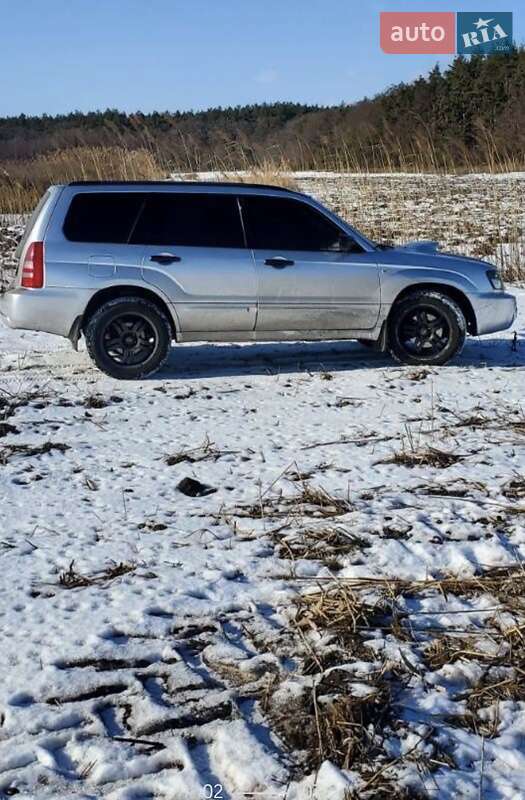 Позашляховик / Кросовер Subaru Forester 2004 в Харкові