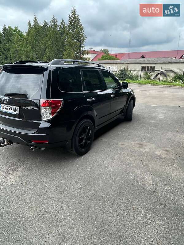 Внедорожник / Кроссовер Subaru Forester 2008 в Ровно