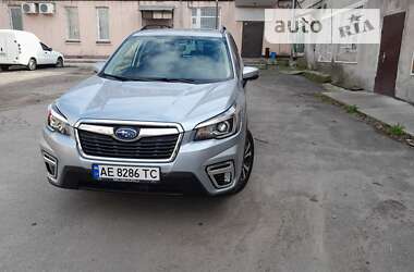 Позашляховик / Кросовер Subaru Forester 2019 в Дніпрі