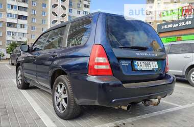 Позашляховик / Кросовер Subaru Forester 2004 в Києві