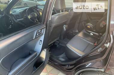 Позашляховик / Кросовер Subaru Forester 2013 в 