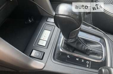Позашляховик / Кросовер Subaru Forester 2013 в 