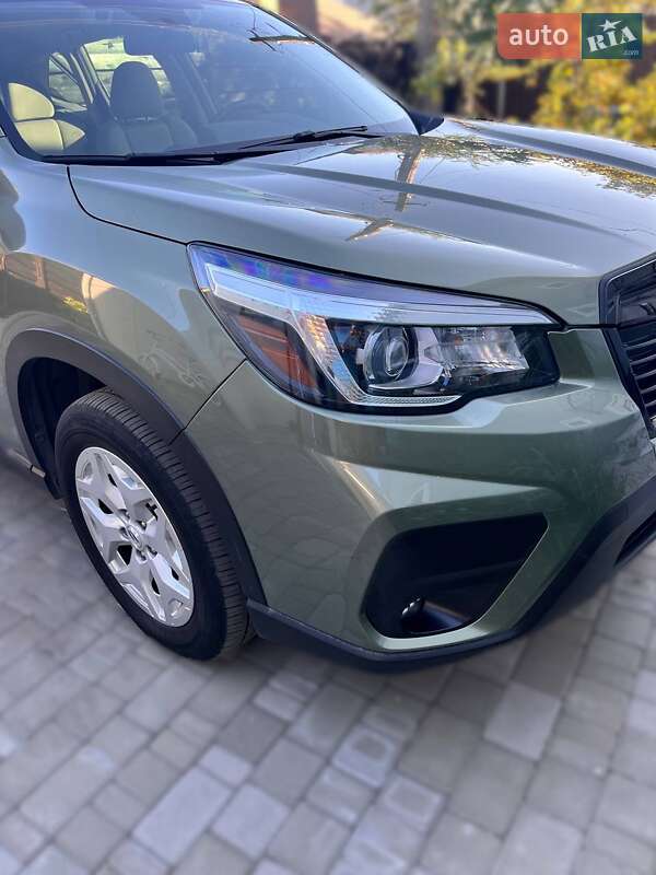 Внедорожник / Кроссовер Subaru Forester 2019 в Днепре