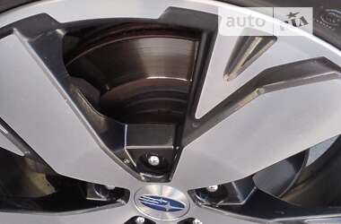 Позашляховик / Кросовер Subaru Forester 2021 в 