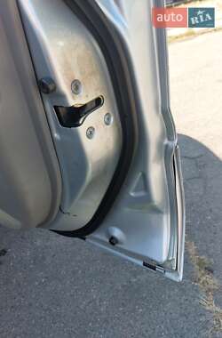 Внедорожник / Кроссовер Subaru Forester 2006 в Киеве