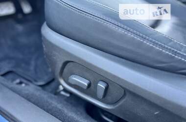 Внедорожник / Кроссовер Subaru Forester 2017 в 