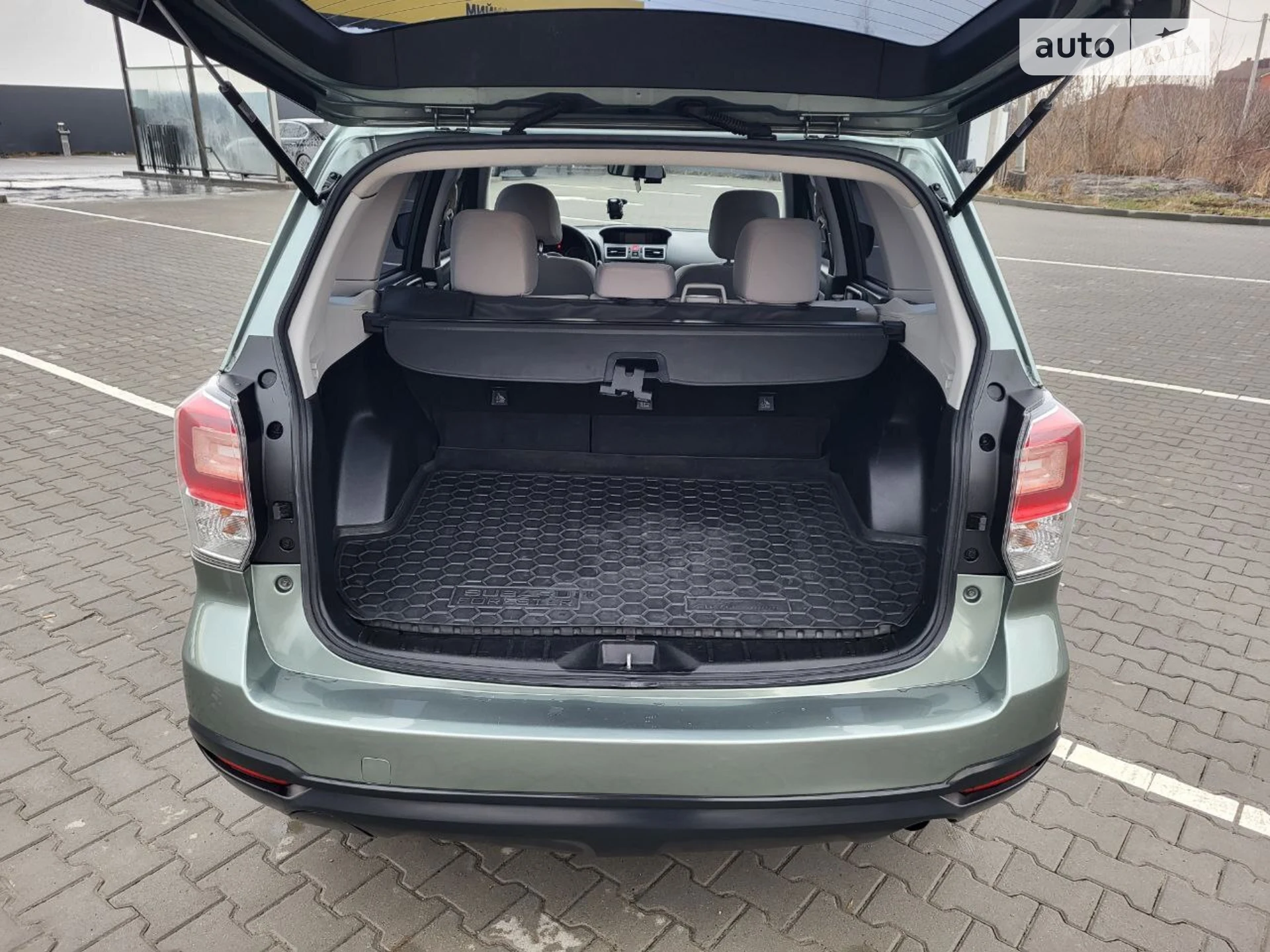 2017 Subaru Forester - мініатюра 5
