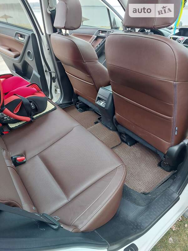 Внедорожник / Кроссовер Subaru Forester 2018 в Украинке