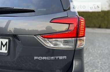 Внедорожник / Кроссовер Subaru Forester 2020 в Днепре