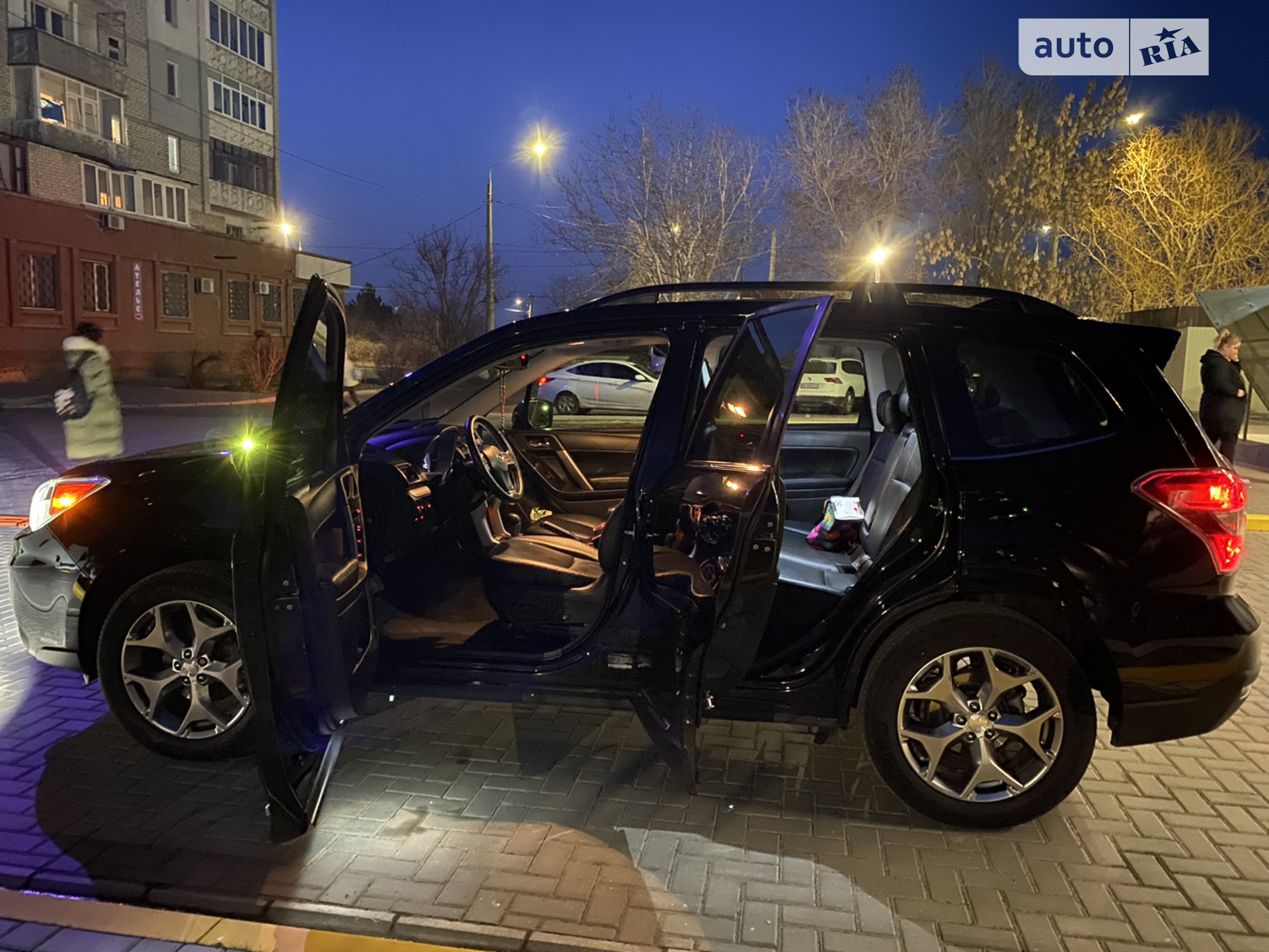 2016 Subaru Forester - мініатюра 3