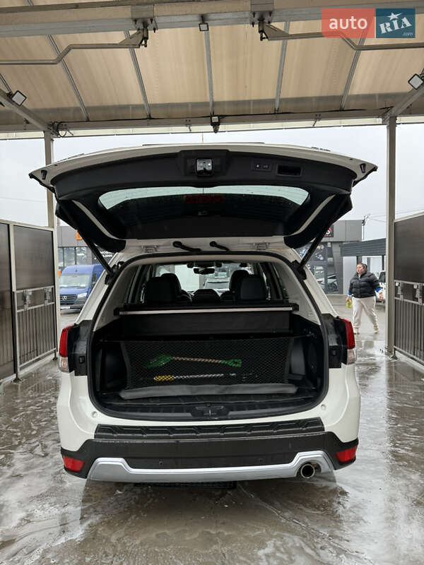Позашляховик / Кросовер Subaru Forester 2020 в Тернополі
