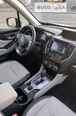 Позашляховик / Кросовер Subaru Forester 2019 в Києві