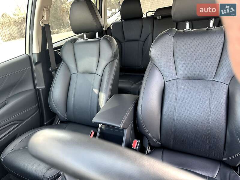 Внедорожник / Кроссовер Subaru Forester 2018 в Днепре