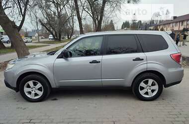 Внедорожник / Кроссовер Subaru Forester 2010 в 