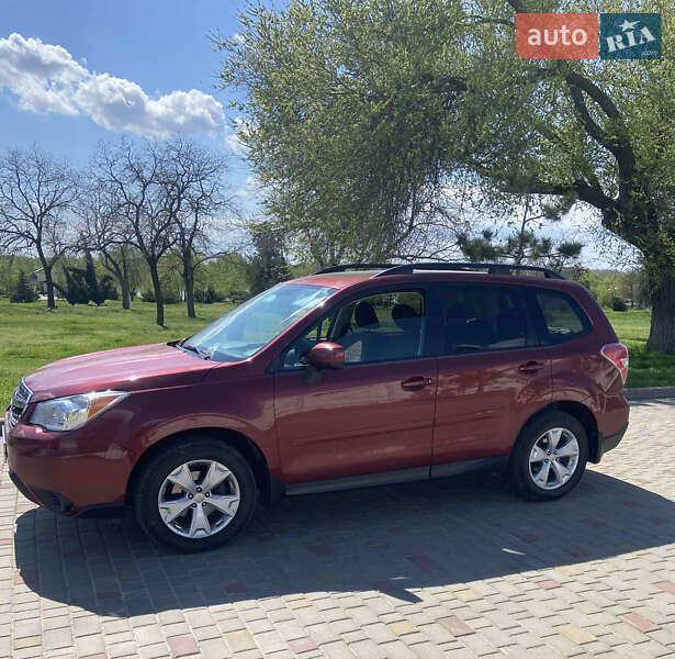 Внедорожник / Кроссовер Subaru Forester 2015 в Измаиле