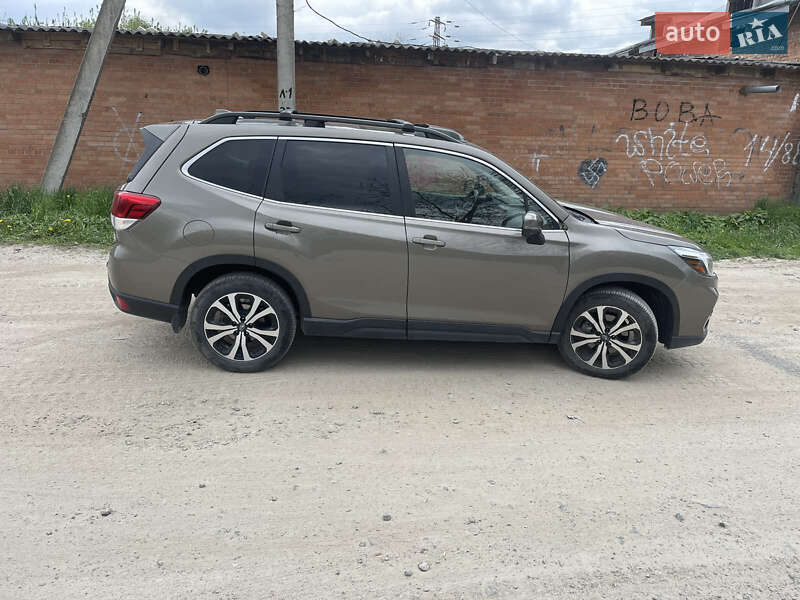 Внедорожник / Кроссовер Subaru Forester 2020 в Львове