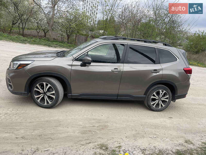 Внедорожник / Кроссовер Subaru Forester 2020 в Львове