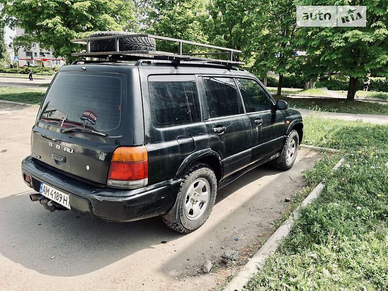 Внедорожник / Кроссовер Subaru Forester 1998 в Покровске
