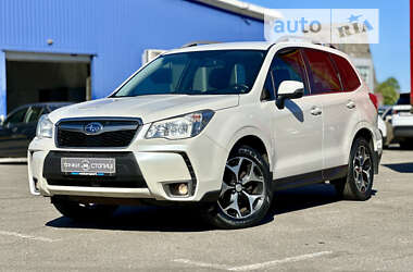 Позашляховик / Кросовер Subaru Forester 2014 в Києві