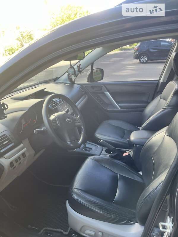 Позашляховик / Кросовер Subaru Forester 2014 в Черкасах