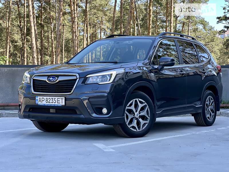 Позашляховик / Кросовер Subaru Forester 2019 в Києві