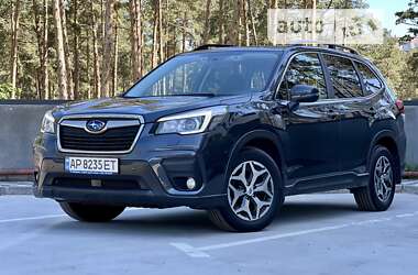 Позашляховик / Кросовер Subaru Forester 2019 в Києві