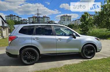 Позашляховик / Кросовер Subaru Forester 2017 в Івано-Франківську