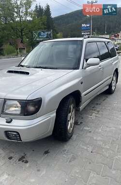 Внедорожник / Кроссовер Subaru Forester 1999 в Яремче