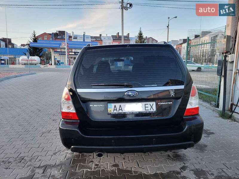 Внедорожник / Кроссовер Subaru Forester 2007 в Киеве