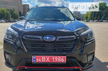 Позашляховик / Кросовер Subaru Forester 2022 в Харкові