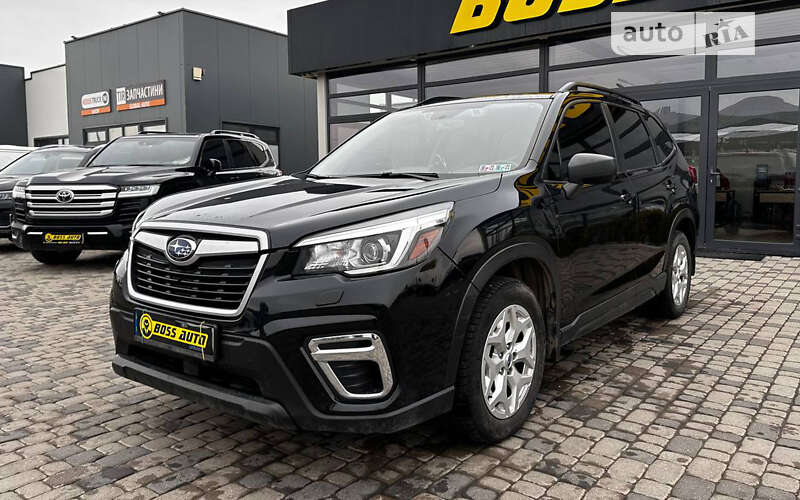 Внедорожник / Кроссовер Subaru Forester 2019 в Мукачево