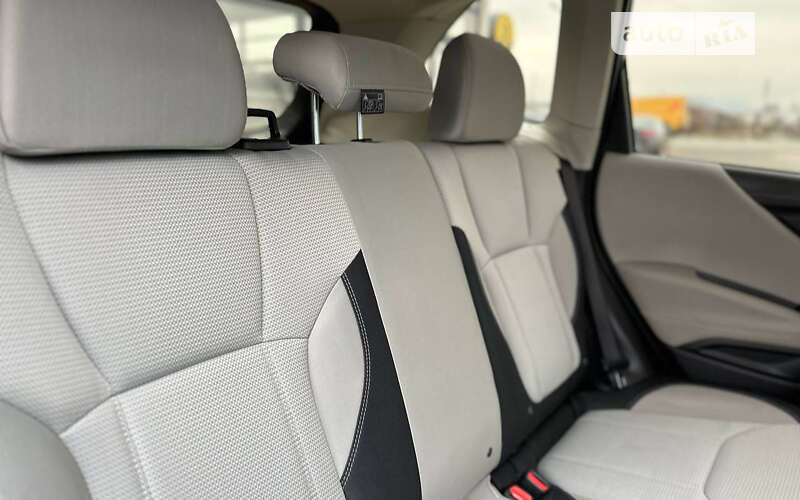 Внедорожник / Кроссовер Subaru Forester 2019 в Мукачево
