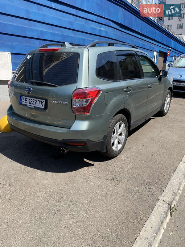 Позашляховик / Кросовер Subaru Forester 2014 в Івано-Франківську